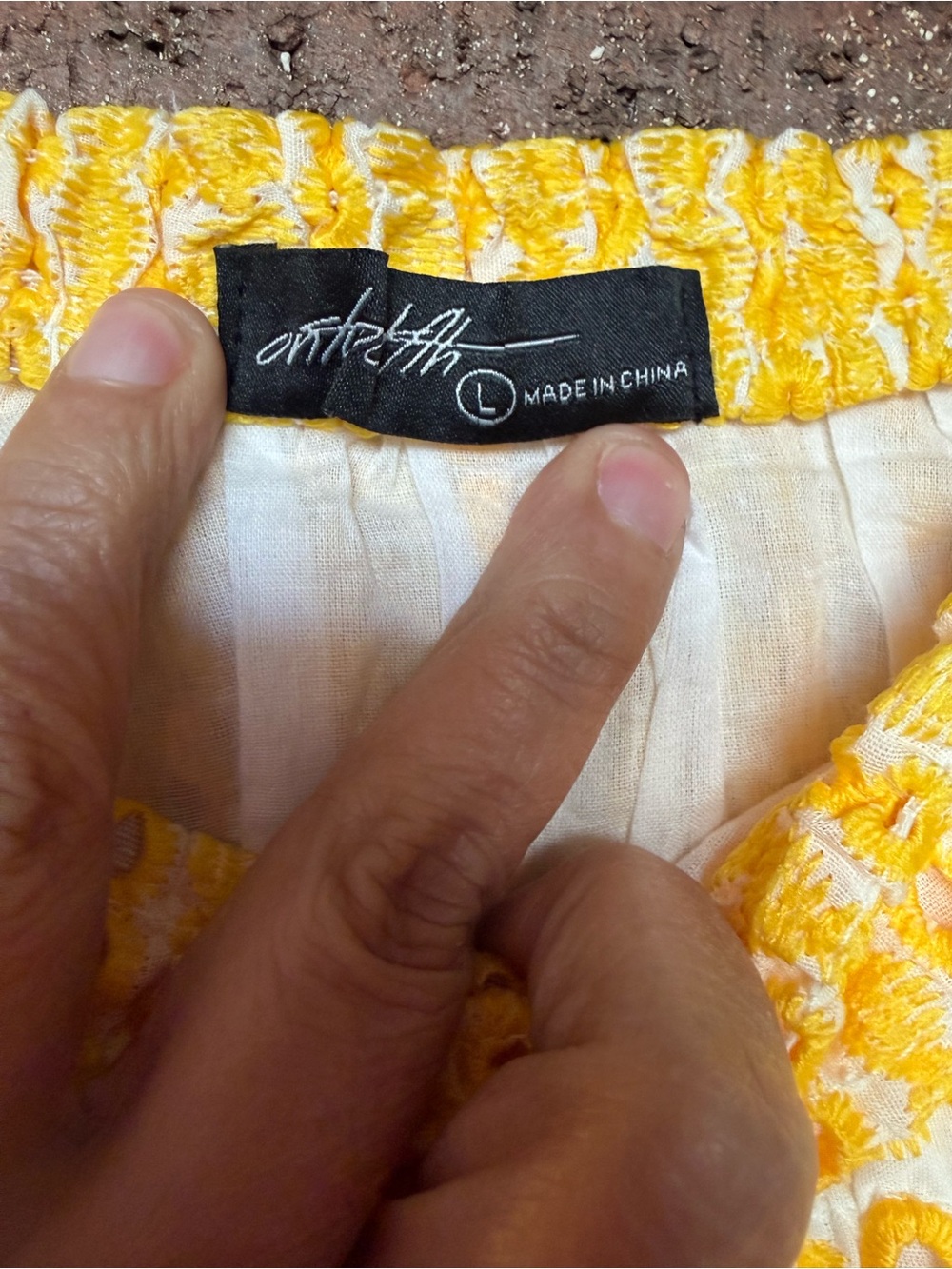 Ontwelfth Sunshine Yellow Tiered Eyelet Mini Skirt Size Large - Picture 3 of 6